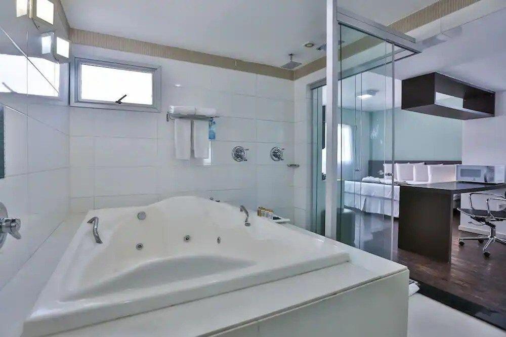Flat Com Jacuzzi Na Lagoa Da Pampulha Белу-Оризонти Экстерьер фото